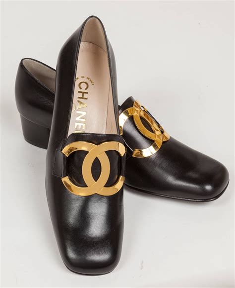 chanel shoes used